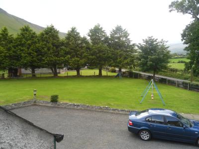 The The garden in Tievebulliagh Cottage